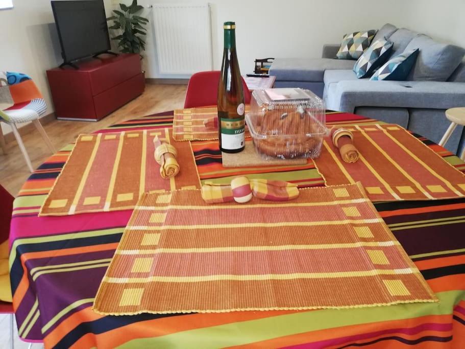 Au Petit Bonheur Apartment Horbourg Екстериор снимка